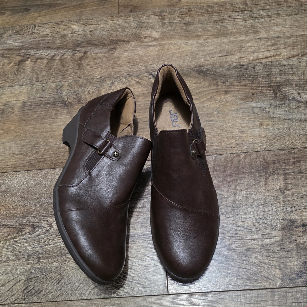 JBU Leather Wedge  Shoes Women 9